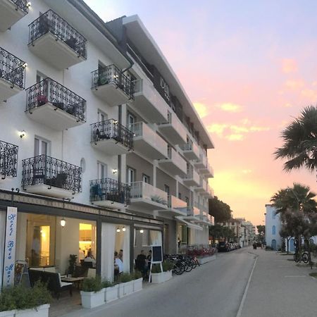 Hotel Baia Marina Cupra Marittima Eksteriør billede