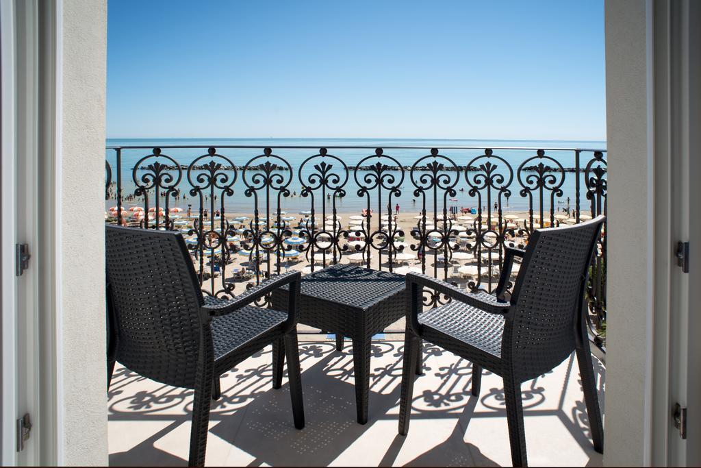 Hotel Baia Marina Cupra Marittima Eksteriør billede